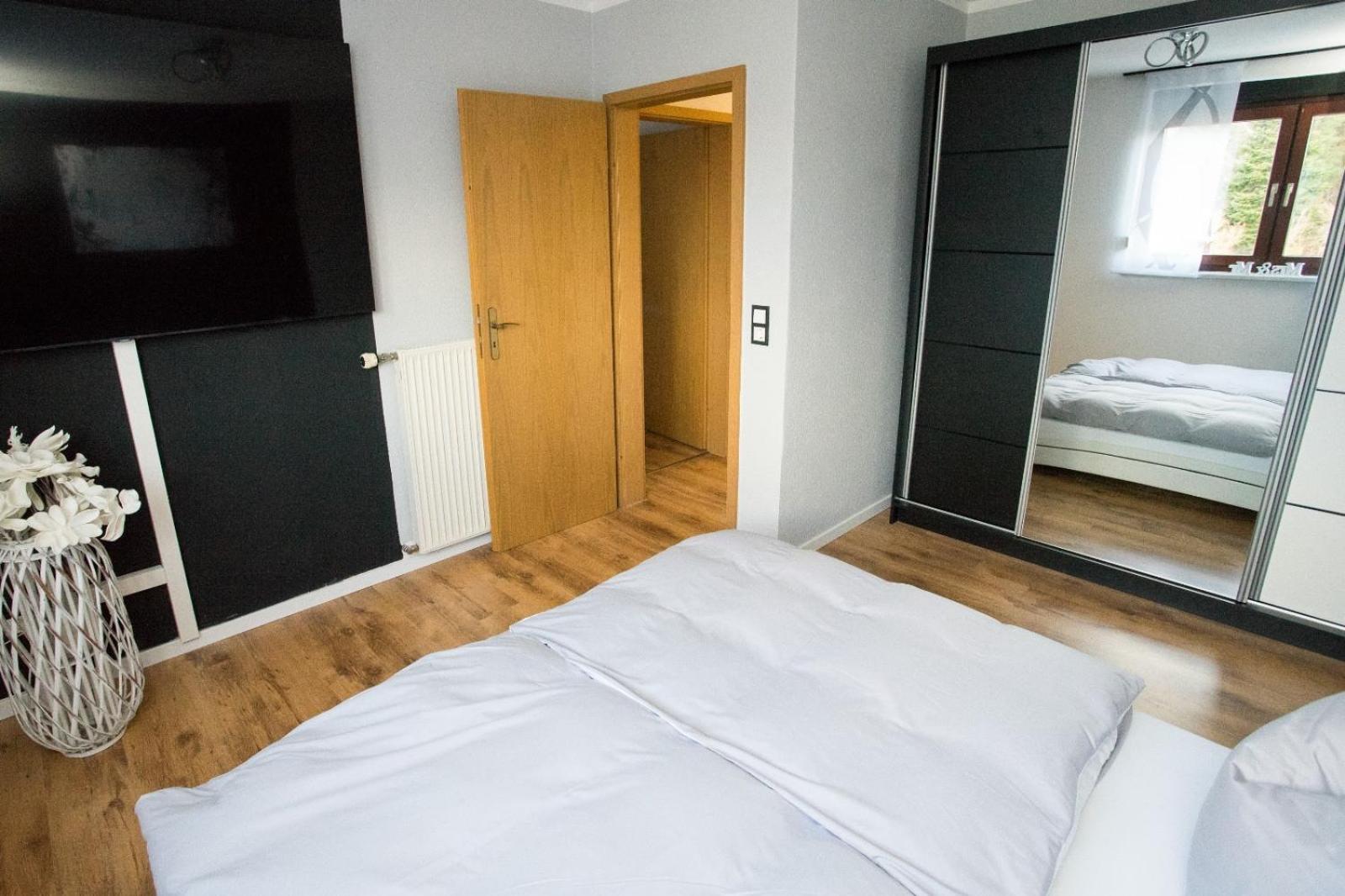 Zum Kaeutzchen 120Qm Ferienhaus 8 Personen 4 Schlafzimmer Nossentiner Huette Luaran gambar