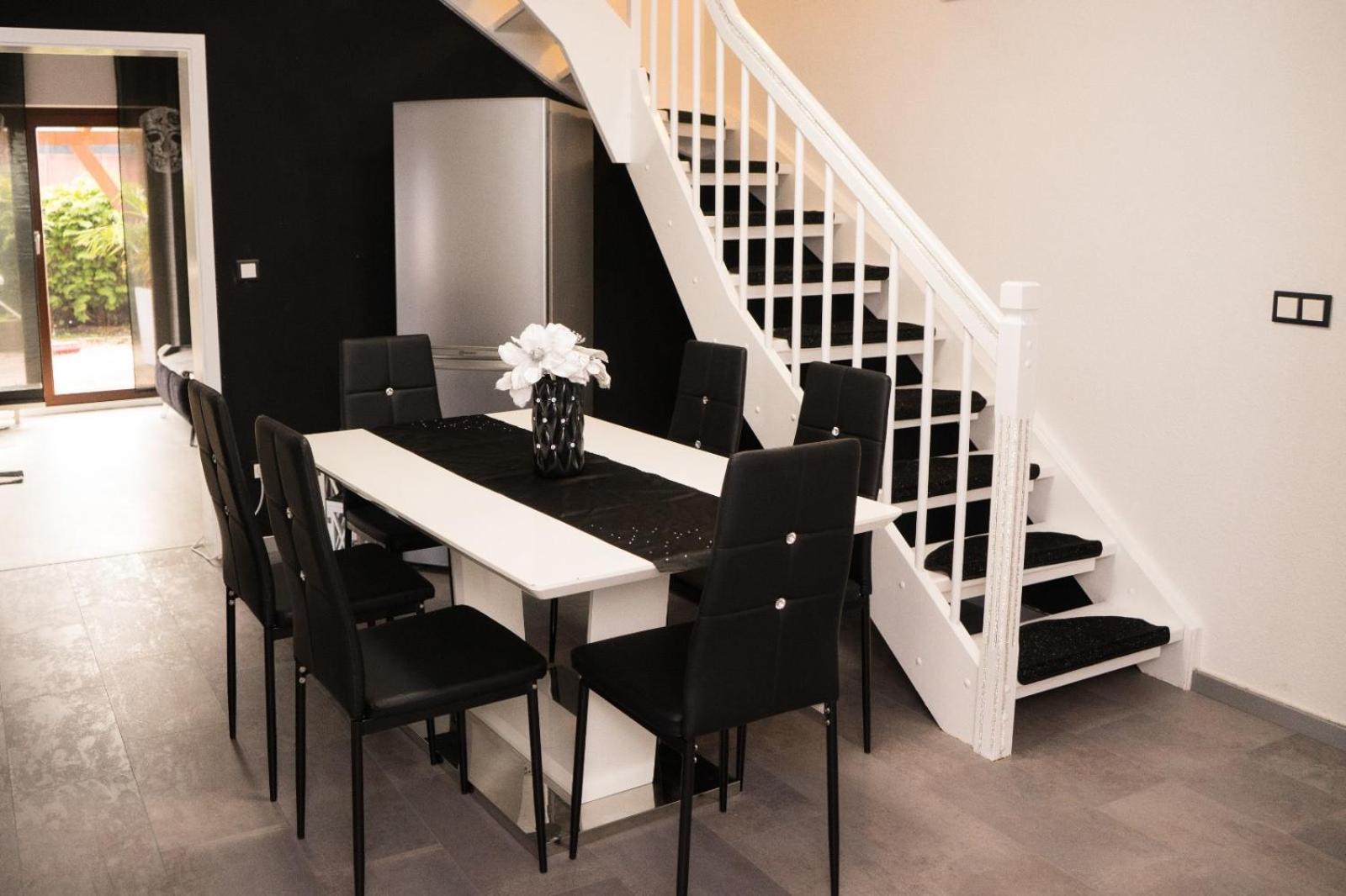 Zum Kaeutzchen 120Qm Ferienhaus 8 Personen 4 Schlafzimmer Nossentiner Huette Luaran gambar